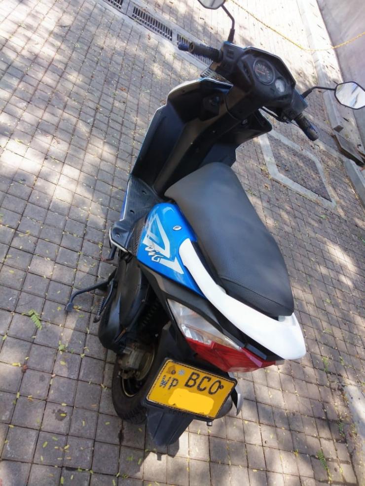 AD0002039-2.jpg