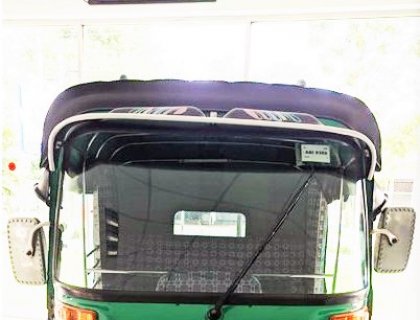 Bajaj 4 Stroke Three-wheeler for sale at Ampara