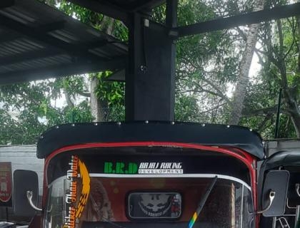 Bajaj 4 Stroke Three-wheeler for sale at Riyasakwala Battaramulla