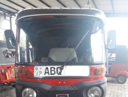Bajaj 4 Stroke Three-wheeler for sale at Bandaragama